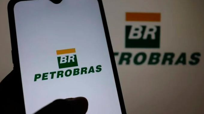 Mais um lucro recorde da Petrobras. Há o que comemorar?