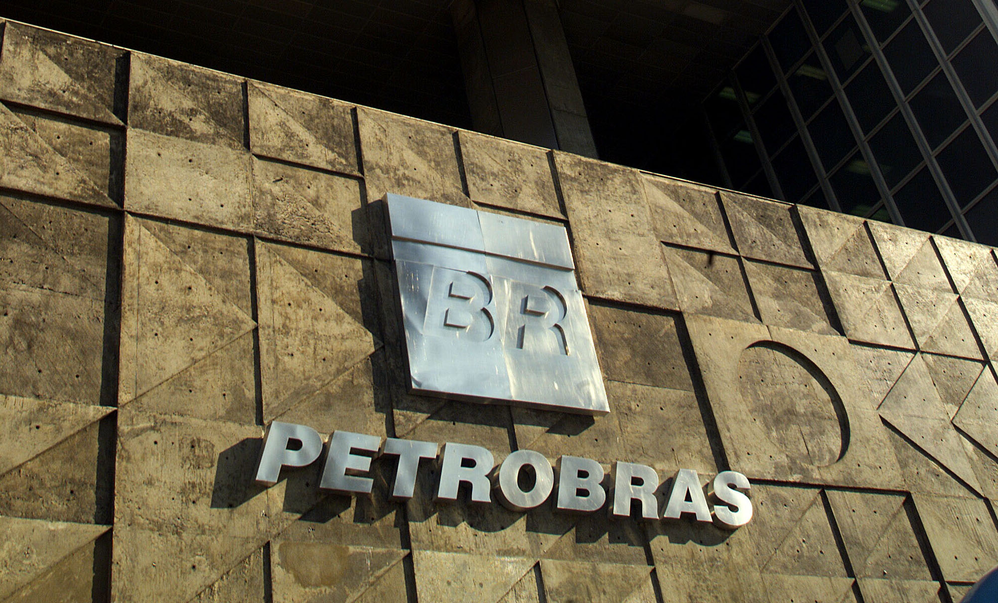 A Petrobrs precisa voltar a ser referncia no investimento do Esporte brasileiro