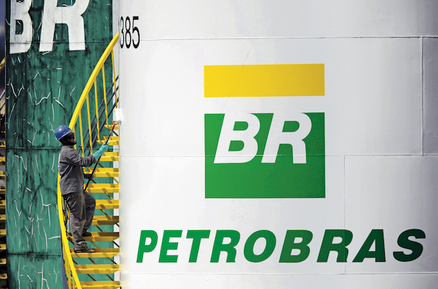 Petrobrs tem maior queda em 34 anos e guerra do petrleo ameaa afetar at caixa do Governo Federal