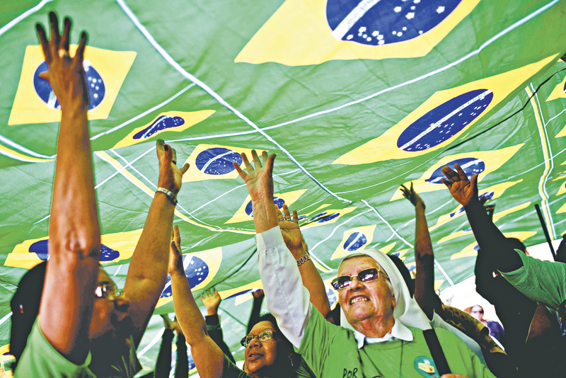 Litoral Norte engrossa fileira do Grito dos Excludos com ato em Caraguatatuba