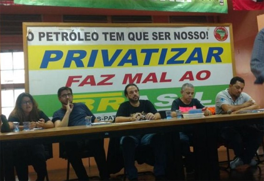 Sindicatos da FNP realizam assembleias com indicativo de estado de greve, contra ao desmonte da Petrobrs