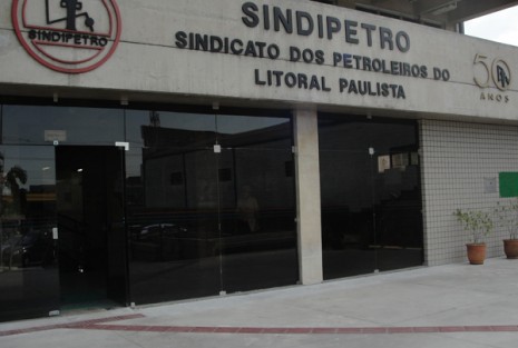 Diretoria do Sindicato dos Petroleiros divulga expediente do feriado da Proclamação da República