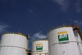 Equipe de transição do novo governo pede ao CEO da Petrobrás que suspenda plano de desinvestimentos