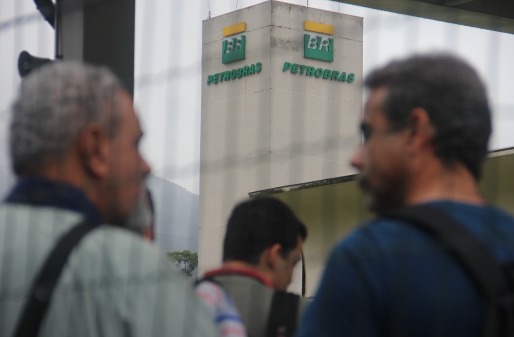 Sindipetro-LP tem reunião com RH e SMS da Petrobrás e apresenta demanda antigas para resolução da empresa
