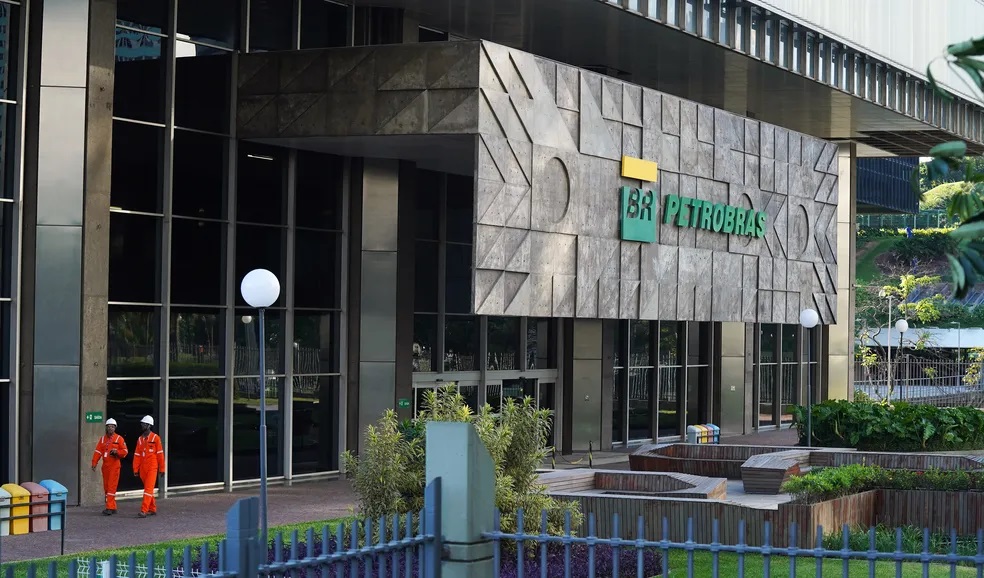 Conselho de Petrobrs aprova pagamento de R$ 15 bilhes em dividendos a acionistas