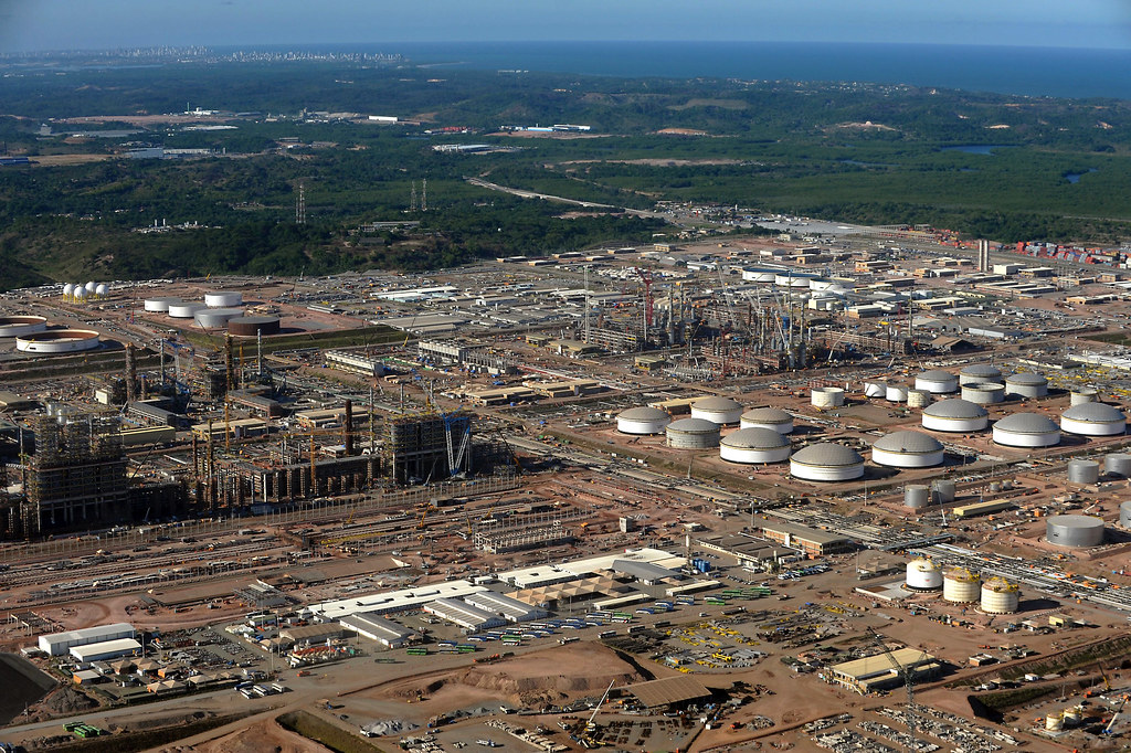 Petrobrs vai investir at R$ 8 bilhes na  Refinaria Abreu e Lima (Rnest), Ipojuca (PE), e quer produzir hidrognio