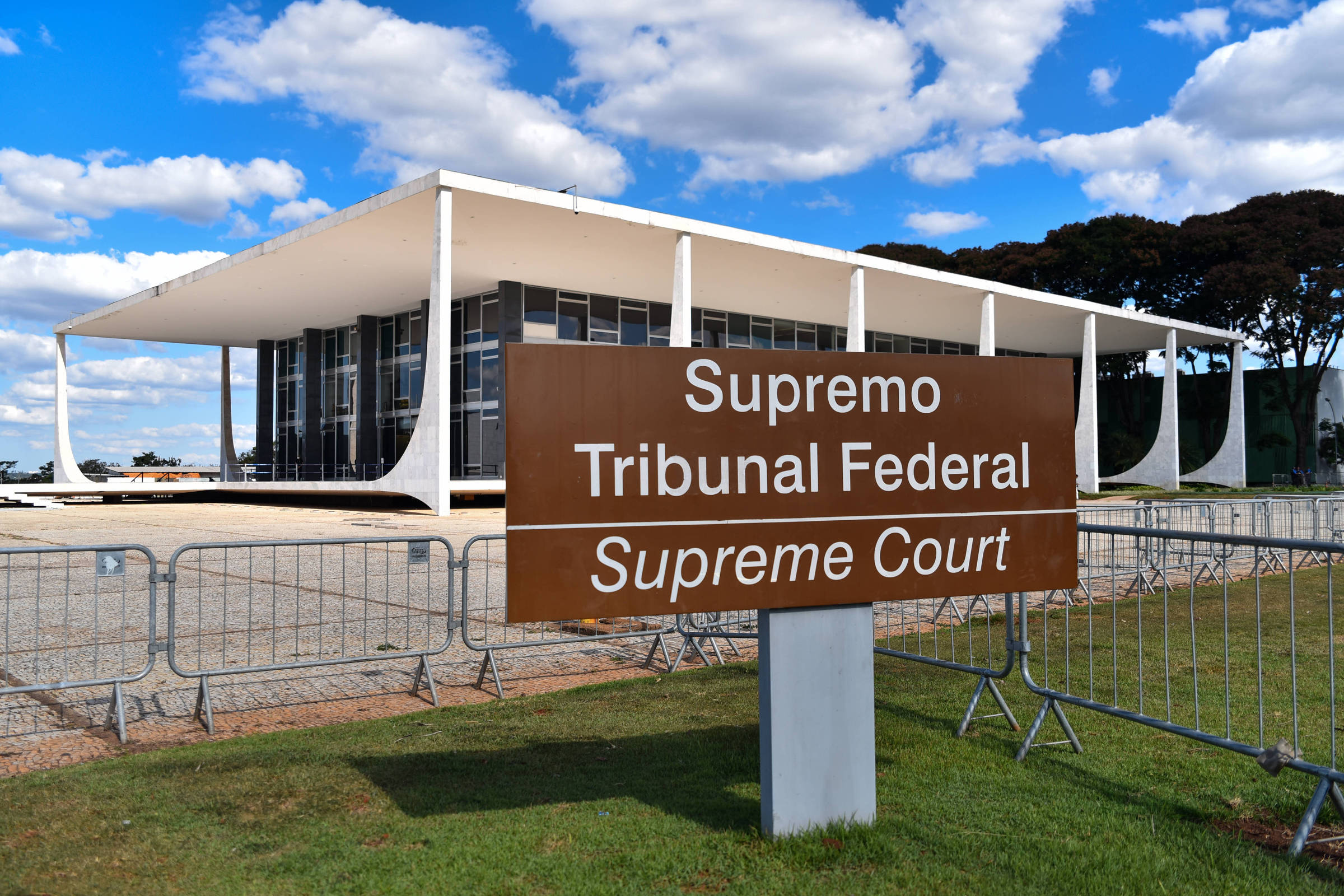 Supremo Tribunal Federal: maioria decide que Dispensa de empregado de empresa pública deve ser motivada