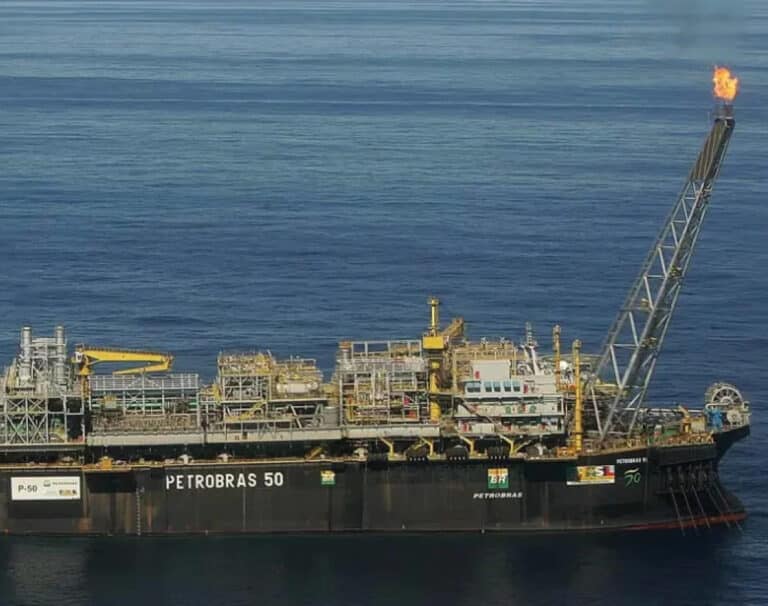 Petrobrs tem mais de R$ 1 bilho em multas ambientais pelo Ibama e s pagou 5% nos ltimos dez anos