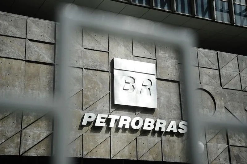 Futuro da Petrobrs: acionistas privados jogam contra os interesses do povo brasileiro e da empresa