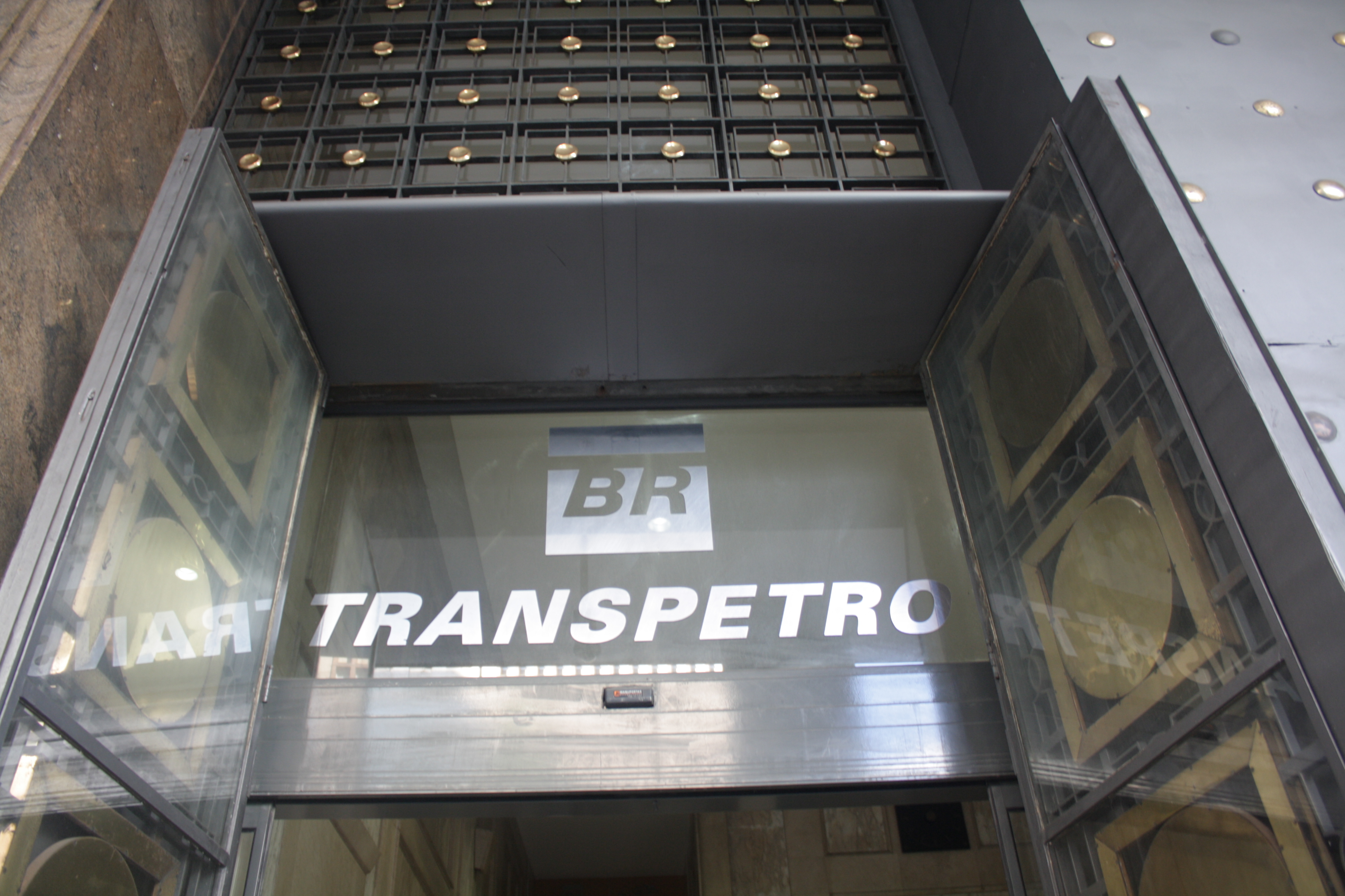 Em primeira instncia, Justia determina o pagamento de  da PLR 2019 aos trabalhadores da Transpetro
