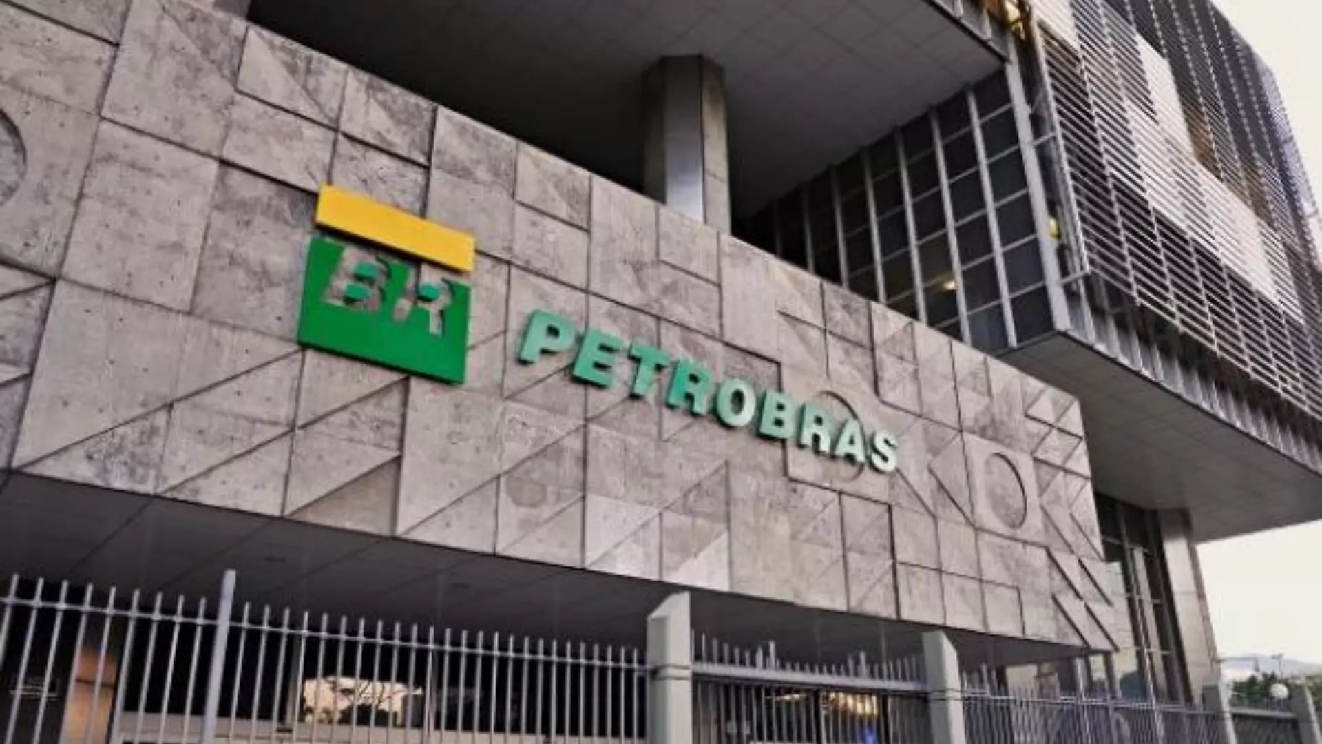 Gesto de RH da Petrobrs apresenta propostas de aditivos ao Acordo Coletivo da categoria 2023-2025