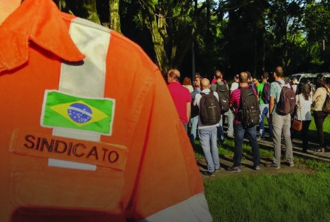 Sindipetro rene pleitos e  sugestes para o novo PCCS que sero apresentados em seminrio da fnp