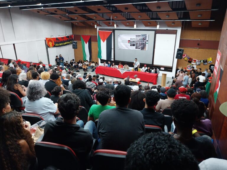 Sindipetro-LP participa de ato poltico em solidariedade  Palestina na Universidade do Estado do RJ