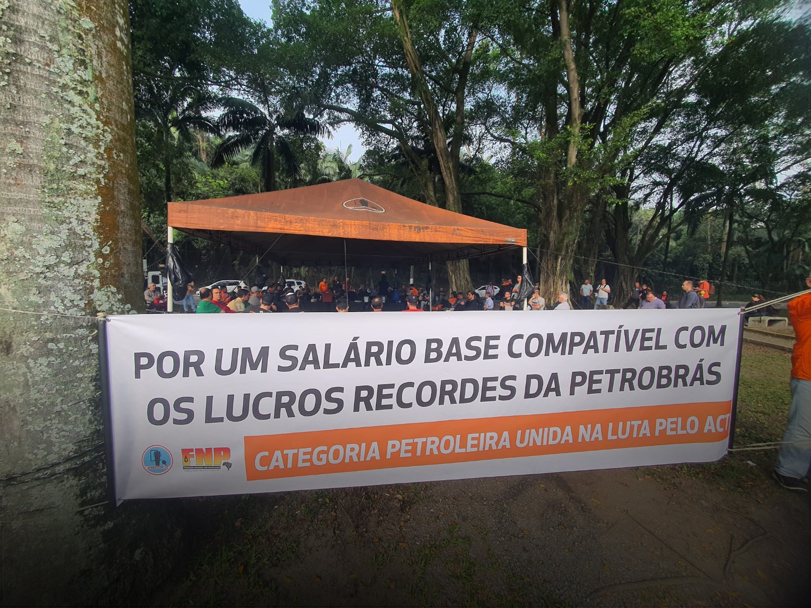 Categoria se indigna com proposta final da Petrobrs e prepara greve a partir de 15 de dezembro