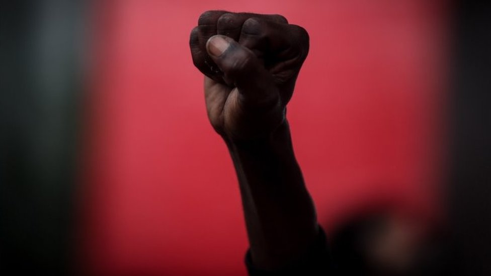 Racismo n�o � opini�o, � crime: empregado da Transpetro � preso em Salvador acusado de racismo