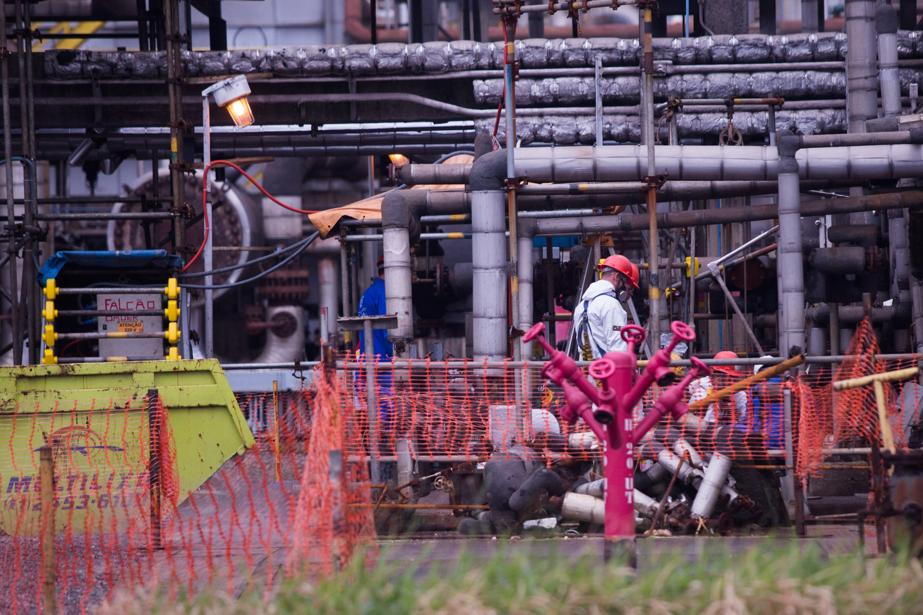 Sindipetro-LP cobra regularização de contratos e benefícios de trabalhadores em terceirizadas