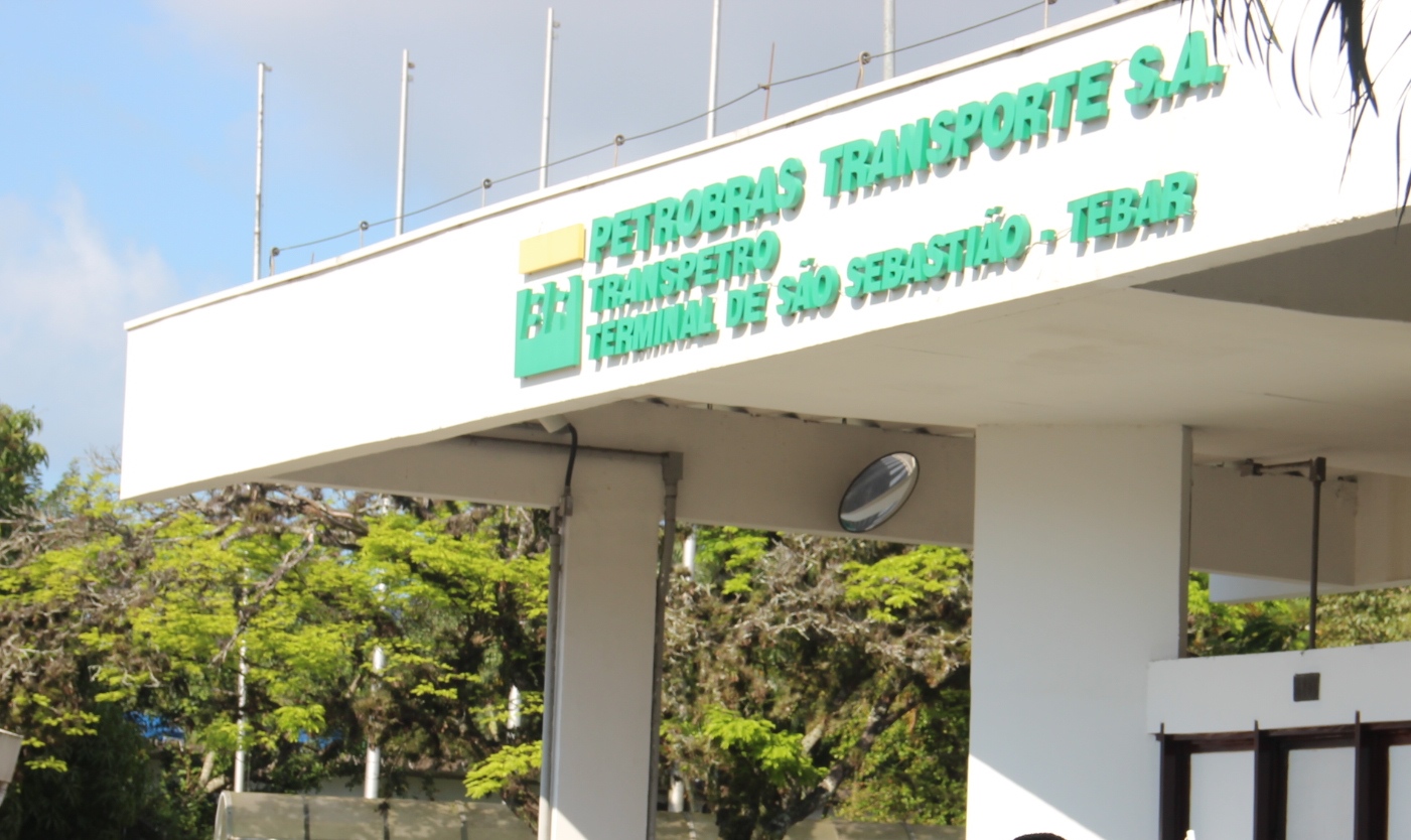 Sindipetro Litoral Paulista orienta operadores do TEBAR sobre riscos químicos no preenchimento do ASO