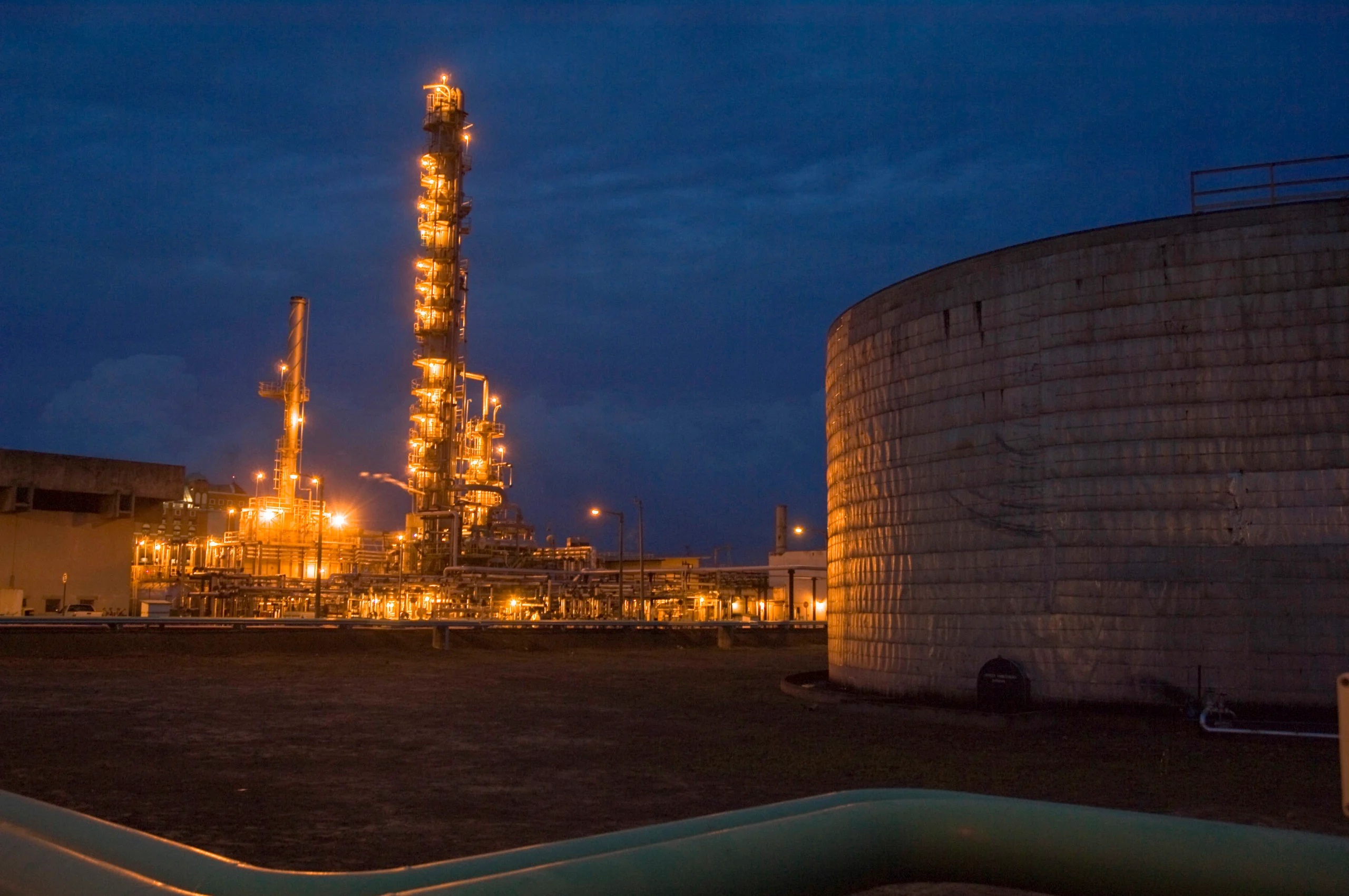 Gesto da Petrobrs vende Refinaria Lubrificantes e Derivados do Nordeste, no Cear,por 55% do valor, diz Ineep