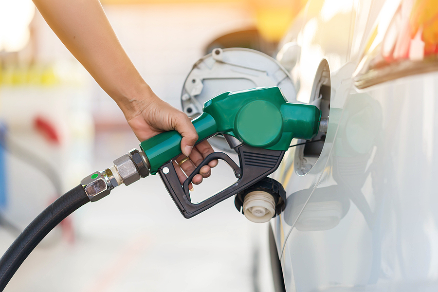 Com Preo de Importao, gasolina subiu 73%  e o diesel, 54%