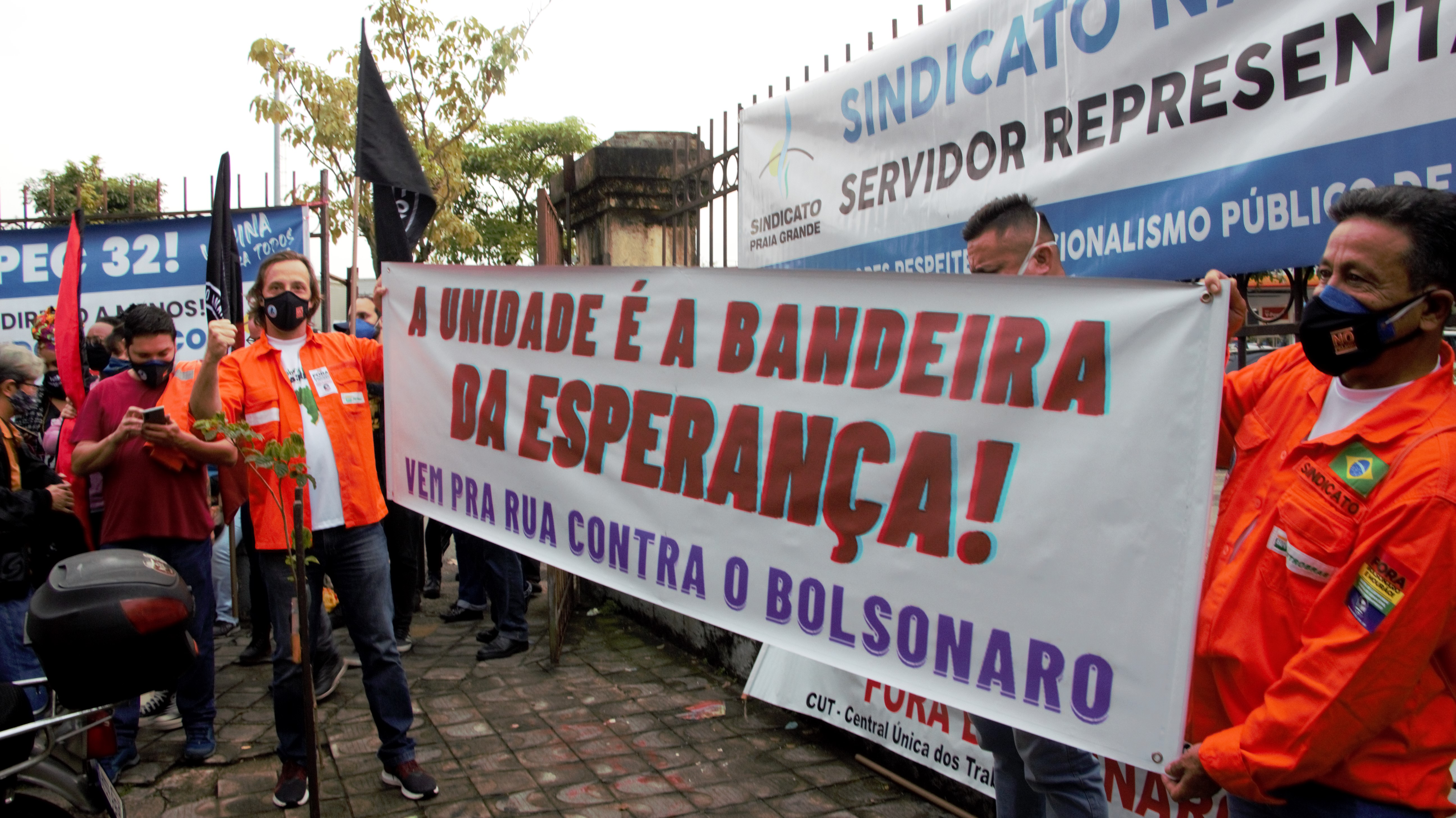 Dia 3 de julho  dia de gritar, de uma vez por todas, Fora Bolsonaro"!