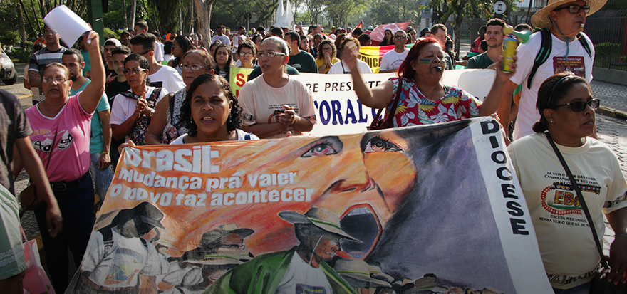 Grito dos Excludos rene mais de 200 pessoas em Cubato