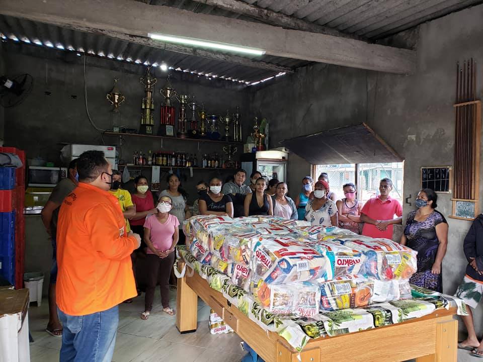 Frente Operria Solidria garante alimentao dos moradores do Morro do ndio, em Cubato 