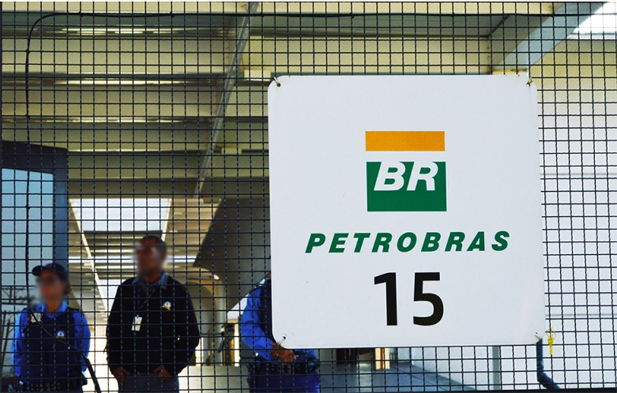 Contratada e gerncia de segurana da Petrobrs assediam trabalhadores, que em resposta anunciam greve!