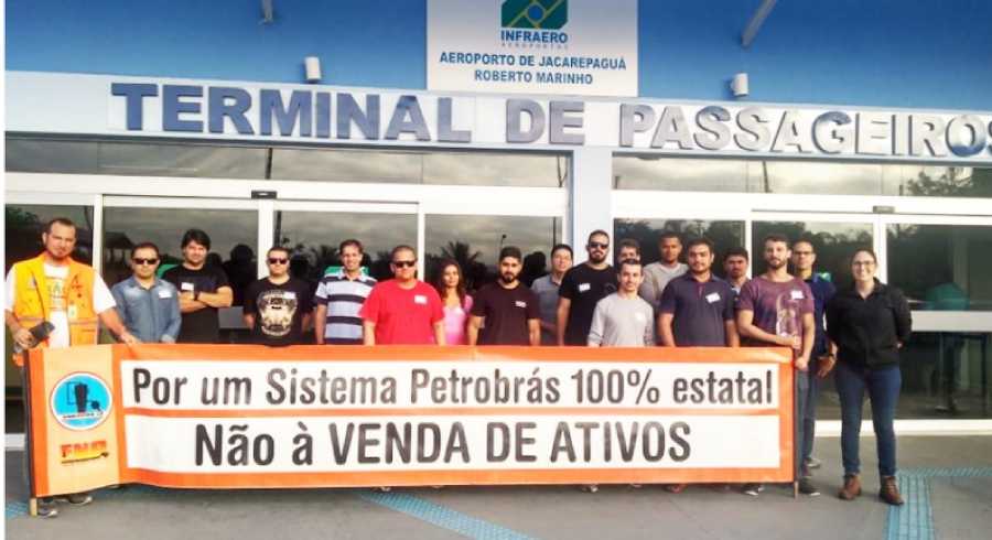 Petrobrs anuncia que Sindipetro-LP deixar de representar trabalhadores do regime especial de sete plataformas