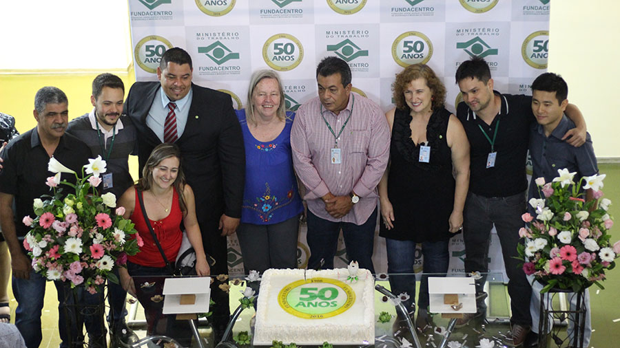 Sindipetro-LP participa de evento em comemorao aos 50 anos da Fundacentro